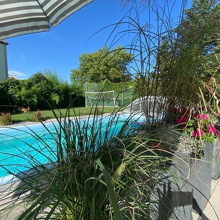 Pool & Lake Holiday Home 마르클리베르크 외부 사진