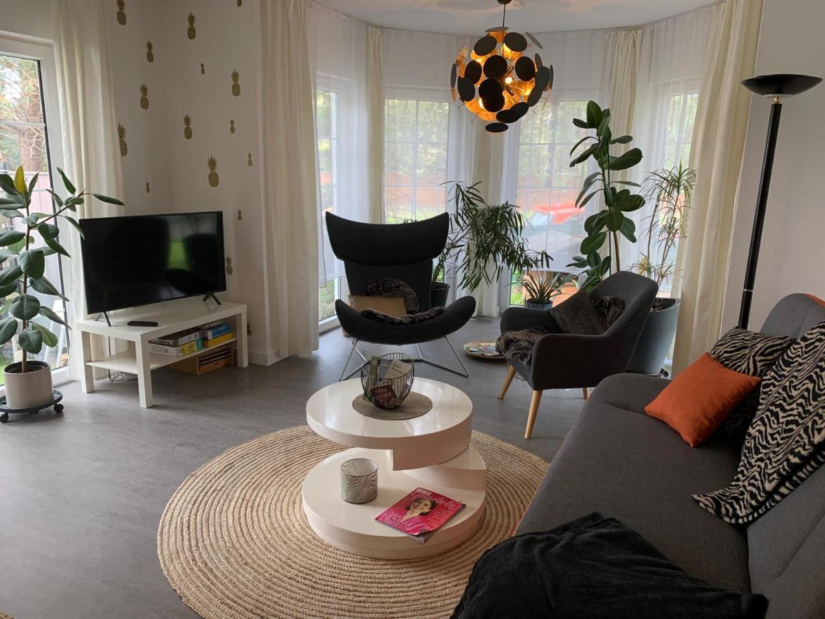 Pool & Lake Holiday Home 마르클리베르크 외부 사진
