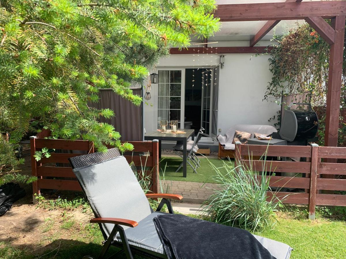 Pool & Lake Holiday Home 마르클리베르크 외부 사진